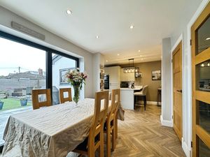Dining Room- click for photo gallery